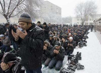 الصلاة في الصقيع لقلة المساجد في روسيا