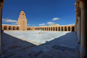 Great_Mosque_of_Kairouan-2