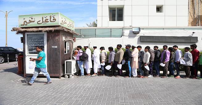 حوار مع فاعل خير يطعم 350 شخصا يوميا