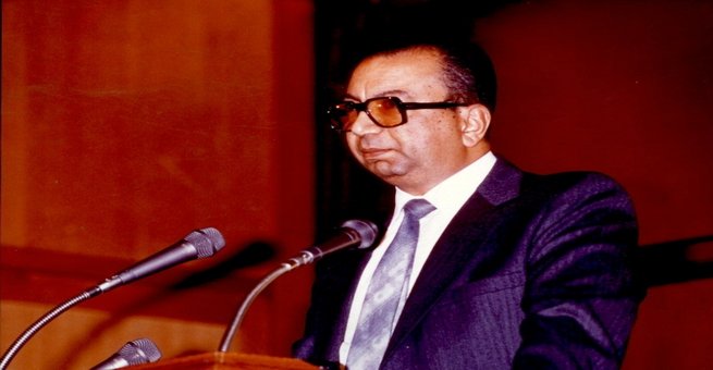 المؤرخ المصري الدكتور رءوف عباس