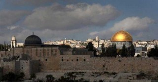 صورة من القتال على أسوار القدس عام 1948 