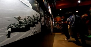 إغلاق متحف في هونج كونج يحيي ذكرى ضحايا تيانانمين 