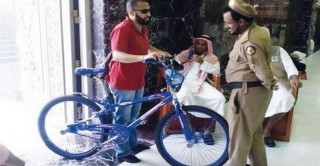 صورة نادرة | دراجة في الحرم