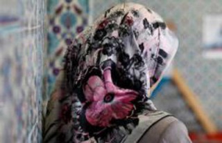 اعتداء على محجبة حامل يثير موجة غضب لدى المسلمين في فرنسا 