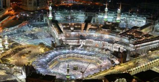 4 ملايين مسلم يشهدون ختم القرآن بالحرمين الشريفين