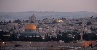 صورة فائقة الجودة لمدينة القدس