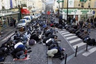 حملة لدعم بناء مسجد جديد بفرنسا 