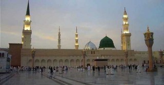 قصة بناء المسجد النبوي 