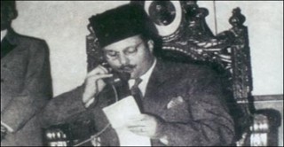 صورة نادرة| الملك فاروق والأميرتين فريال وفوزية