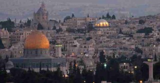 صورة رائعة لمدينة القدس المحتلة
